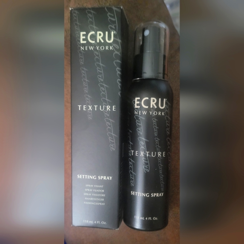 Ecru New York. Texture setting spray. NIB 4 FL. Oz.